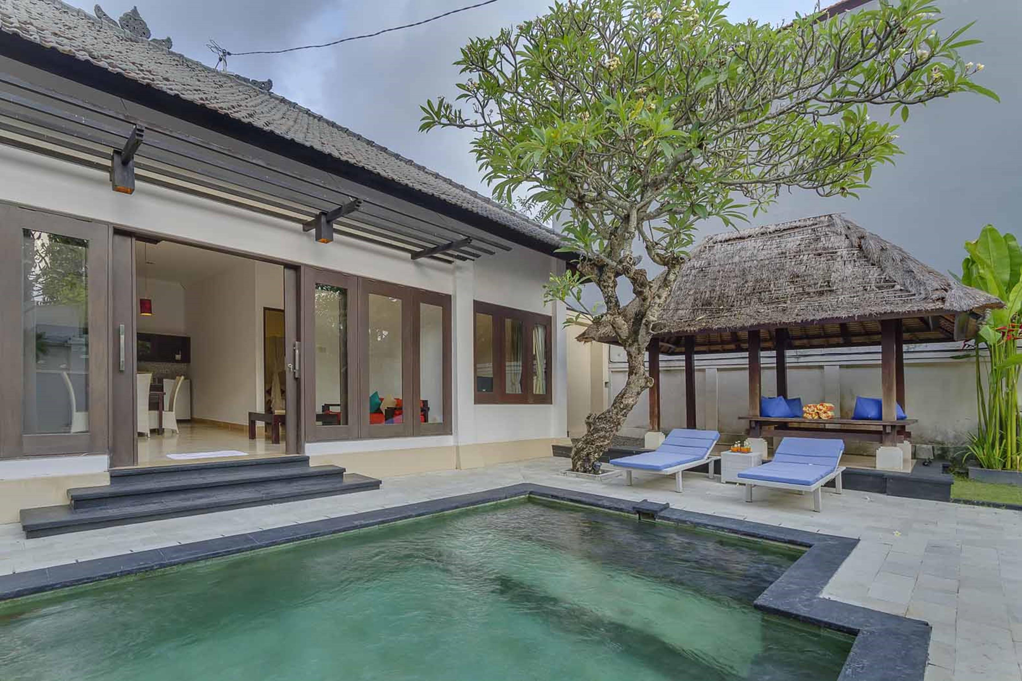 The Tukad Villa Seminyak  Exterior photo