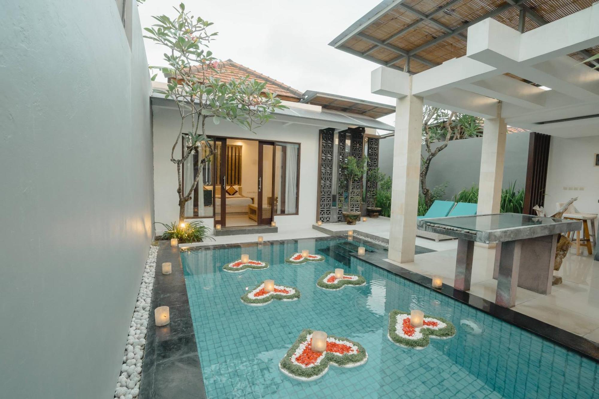 The Tukad Villa Seminyak  Exterior photo